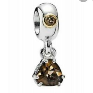 Pandora retired close to my heart dangle bead